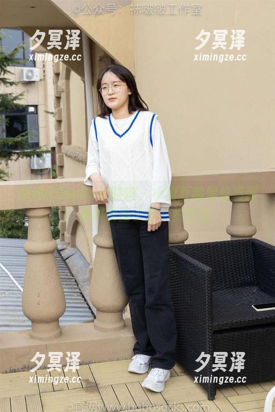 BoBoSocks袜啵啵-小甜豆 BoBoSocks袜啵啵 - 小甜豆的黑丝资源:看得我脑子里一片空白