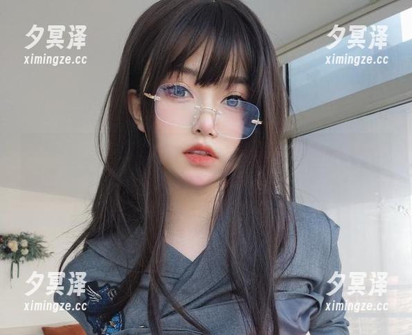 K酱 K酱的蒂法高清照片“恭候”,分享的时候可要小心被赞叹淹没哦!