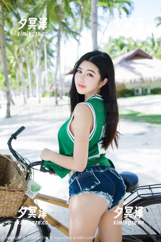 MiStar魅妍社-月音瞳 MiStar魅妍社 - 月音瞳的私拍合集:灰丝与夏天的忠实搭档,绝对比冰淇淋更清凉!