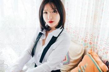 Son Ye Eun的女友sample,免费图册让我的心跳加速!