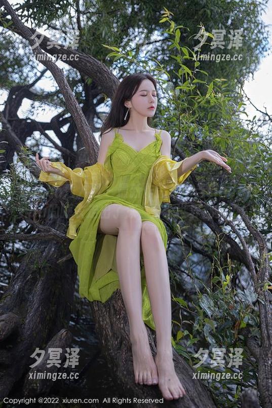 Xiuren秀人网-LindaLinda Xiuren秀人网 - 最新作品集:当LindaLinda的睡衣走出了床,整个世界都慌了!