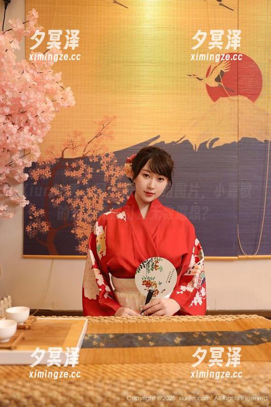 Xiuren秀人网 - 只需一组图片，小嘉敏的短裤竟然引发无数遐想？