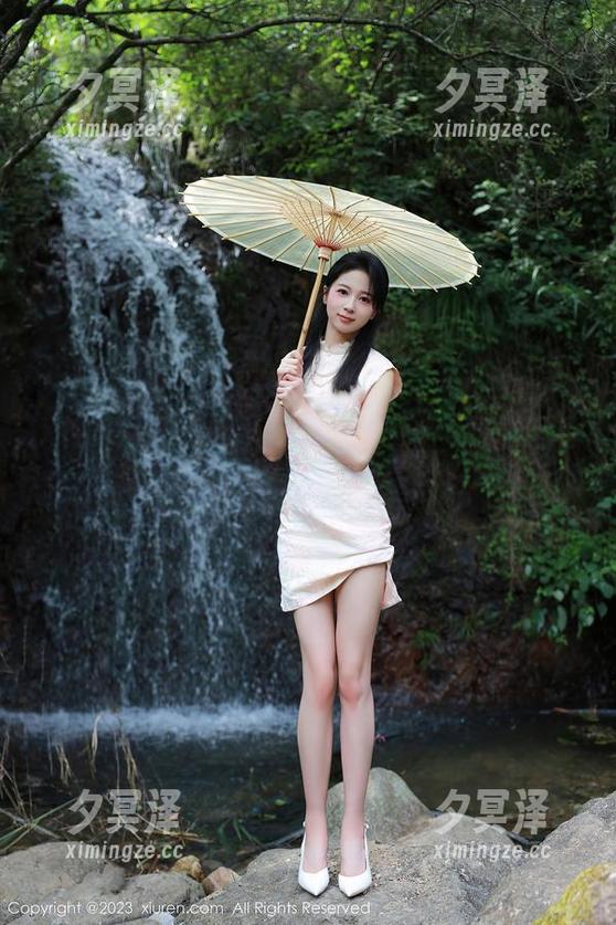 Xiuren秀人网-小薯条nienie Xiuren秀人网 - 小薯条nienie的居家写真,跟我一起偷得浮生半日闲