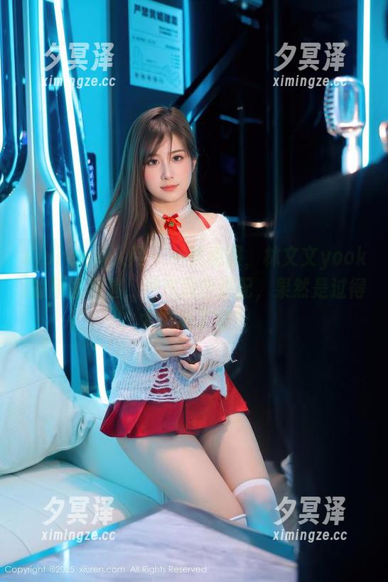 Xiuren秀人网 - 一条和服，林文文yooki的原图精选，看这颜色搭配，果然是过得太滋润了吧？