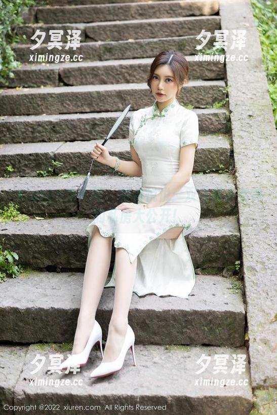Xiuren秀人网 - 模特悦悦：双马尾小女神的私房大公开！