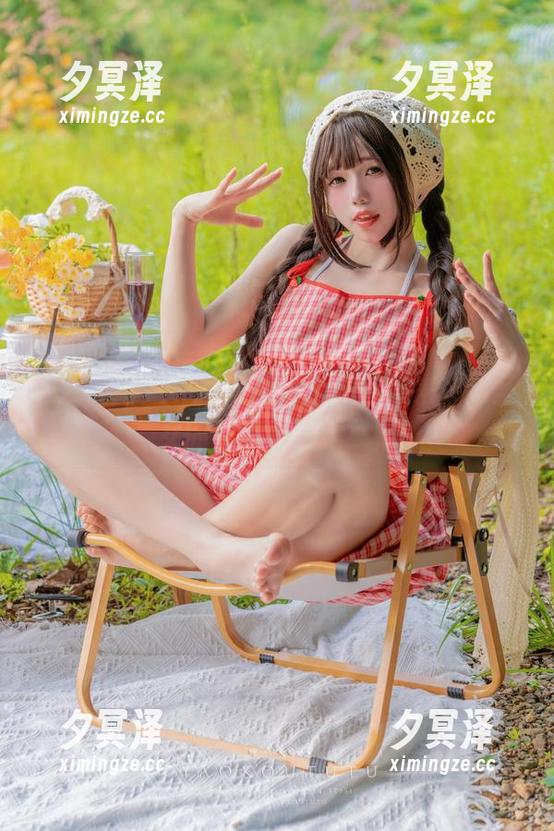 从不走寻常路的咬一口兔娘，带来布道圣女的扭胯舞资源集！