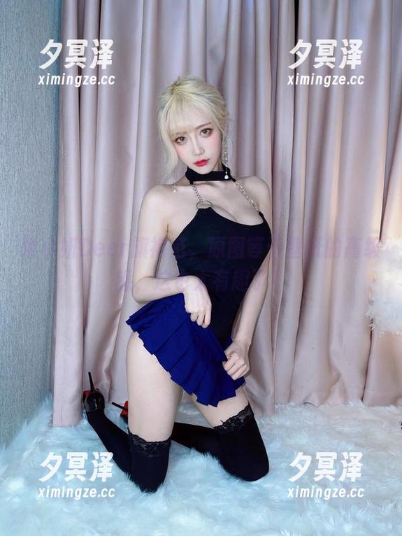 啾小妍Deer 啾小妍Deer旗袍范,原图等于壁纸的高级感,这也太有趣了!