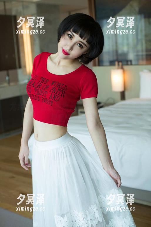 尤果网-仙妮 尤果网 - 仙妮的裸足图册:试问资费高的裸足是真香吗?