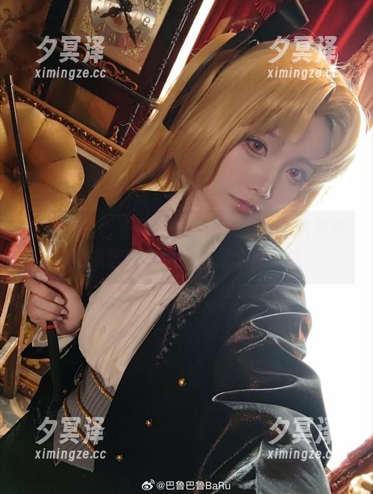 哦，巴鲁巴鲁BaRu的原图里那种透视感，看来这镂空不仅仅是个技法哦。