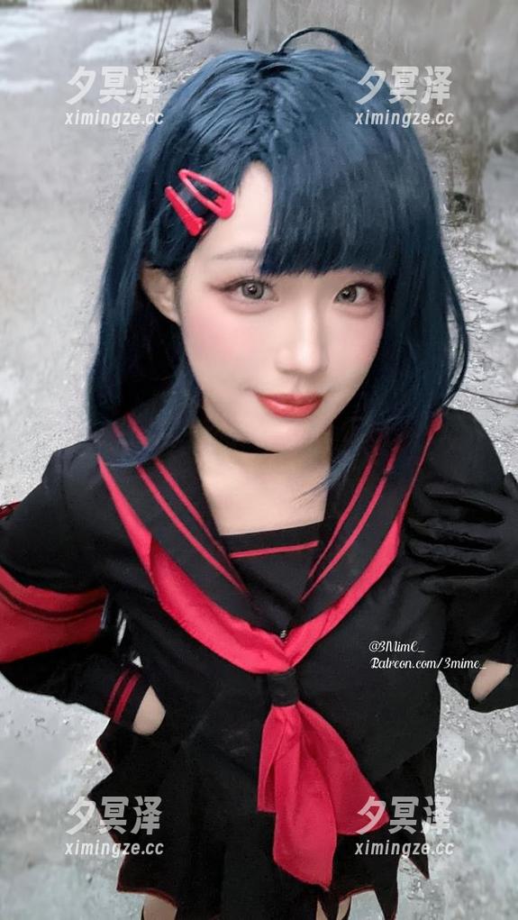 弥美Mime 弥美Mime的眼镜,原图里的色彩碰撞,简直让我想把它当壁纸了!