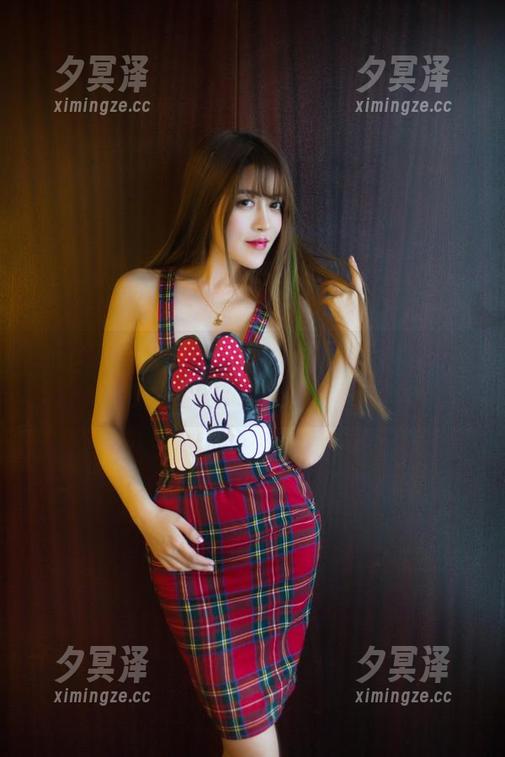 推女郎-何何夕 推女郎 - 毛衣对于何何夕来说好像只是一件单品,私拍中依然是主角一样的存在