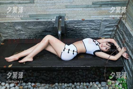 推女郎-赵惟依 推女郎 - 赵惟依图册,丝袜带来的小骚动,原来我不止是看一眼…