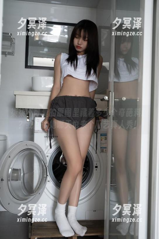 柒柒不可爱 柒柒不可爱的原图里藏着多少个奇葩料理?我期待她哪天也来个厨艺真人秀!