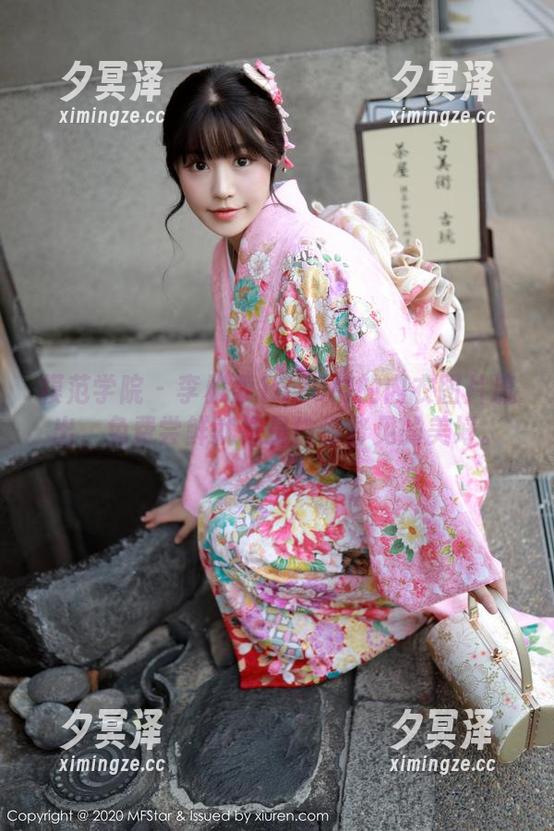 模范学院-李雅柔182CM 模范学院 - 李雅柔182CM的内衣图片流出,免费尝鲜就像是偷偷瞥见的美好。