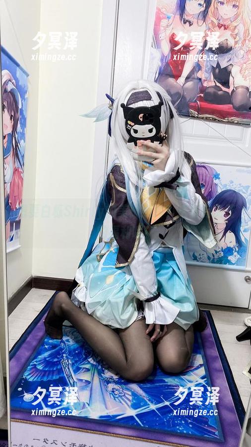 想要白栎Shirly的美脚照片？这里有免费的福利哦！