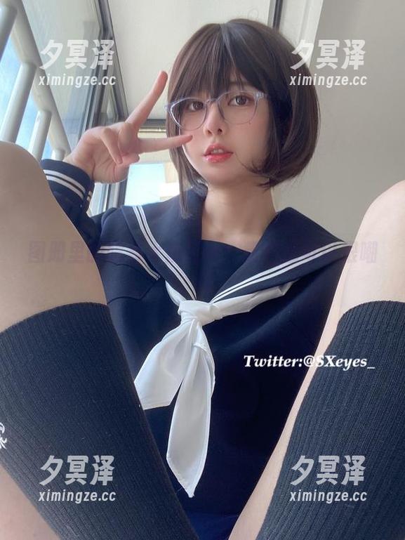 图册里的眼酱大魔王w：粉色也可以很嘲讽