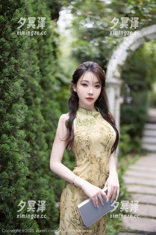 秀人网-俞漫 秀人网 - 资源满满的俞漫瑜伽——说的是…那种动作