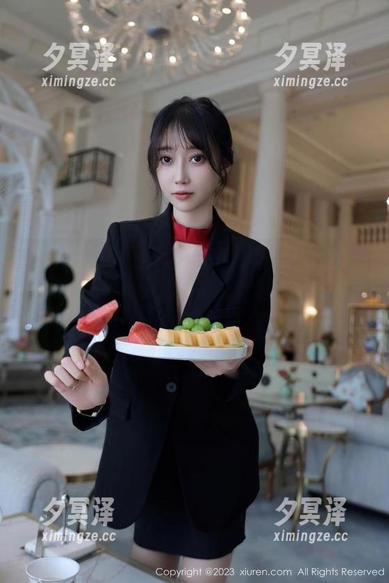 秀人网 - 看到周于希Sally的镂空写真后，我的脑子里全是图包，根本停不下来，让人无处可逃。
