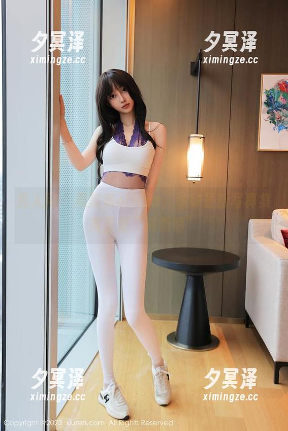 秀人网 - 周美美alicia，妹妹最新写真集简直是“辣眼睛”