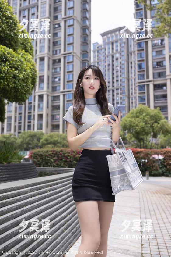 秀人网-董媛媛Janel 秀人网 - 从不方便到居家真香,董媛媛Janel全套图片就是最好的证明——懒也是一种态度!