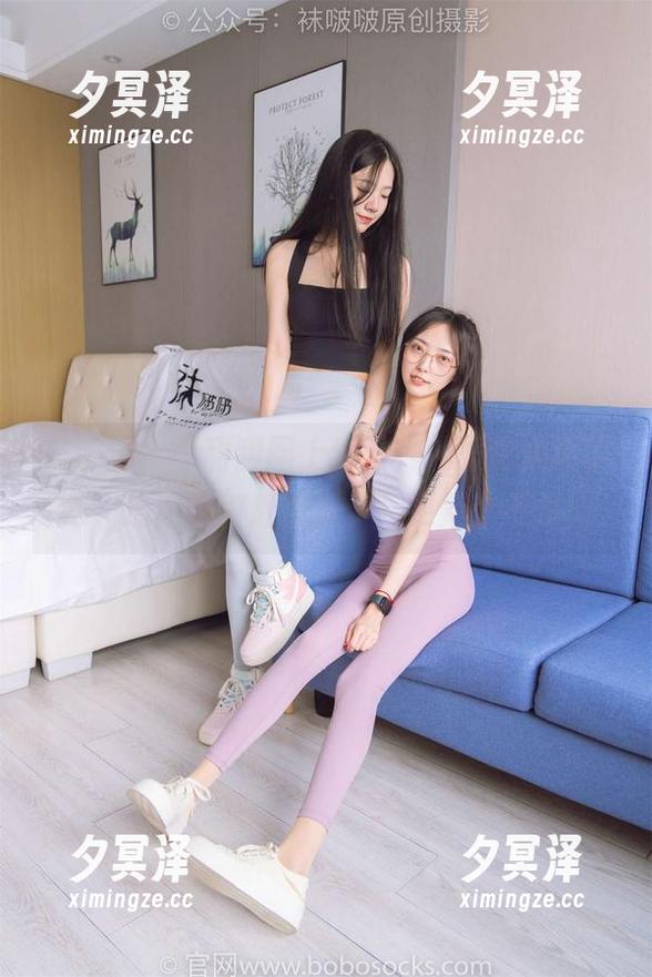 袜啵啵-甜甜圈 袜啵啵 - “甜甜圈上线啦,礼服也太撩了吧?这图包得赶紧看。”更新个不停!