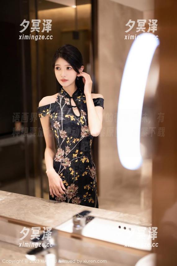 语画界-Miko酱吖 语画界 - 看着Miko酱吖的蕾丝吊袜,有种想要旅行的冲动,抓紧原图,赶紧下载吧!