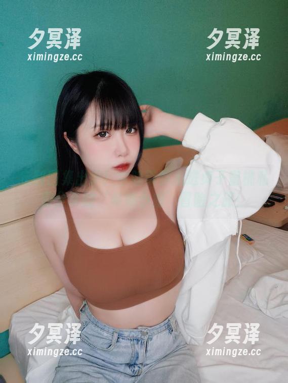 贞子蜜桃 定制图集出炉!今晚带你走进贞子蜜桃私密分享的‘希娜小姐’冒险之旅!