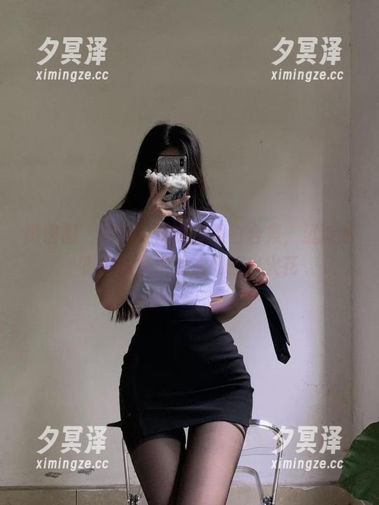 微密圈 - 更新！陈佩奇黑白合集，沉淀的小趣味在浓淡之间擦出火花